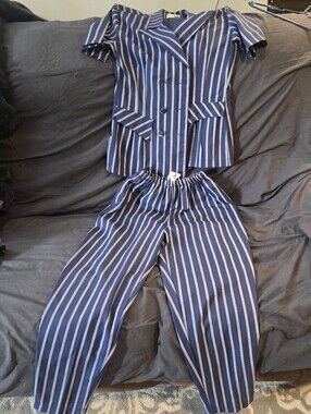 Chanelle Vintage Navy and White Striped Pants Suit Size Large